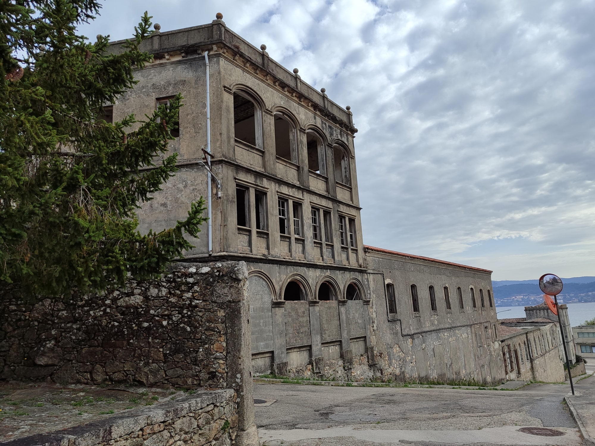 Antiguo colegio de los jesuitas de Camposancos, A Guarda, octubre 2023